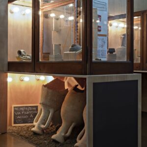 Allestimento mostra Lo scavo in piazza. Foto © Carlo Vannini